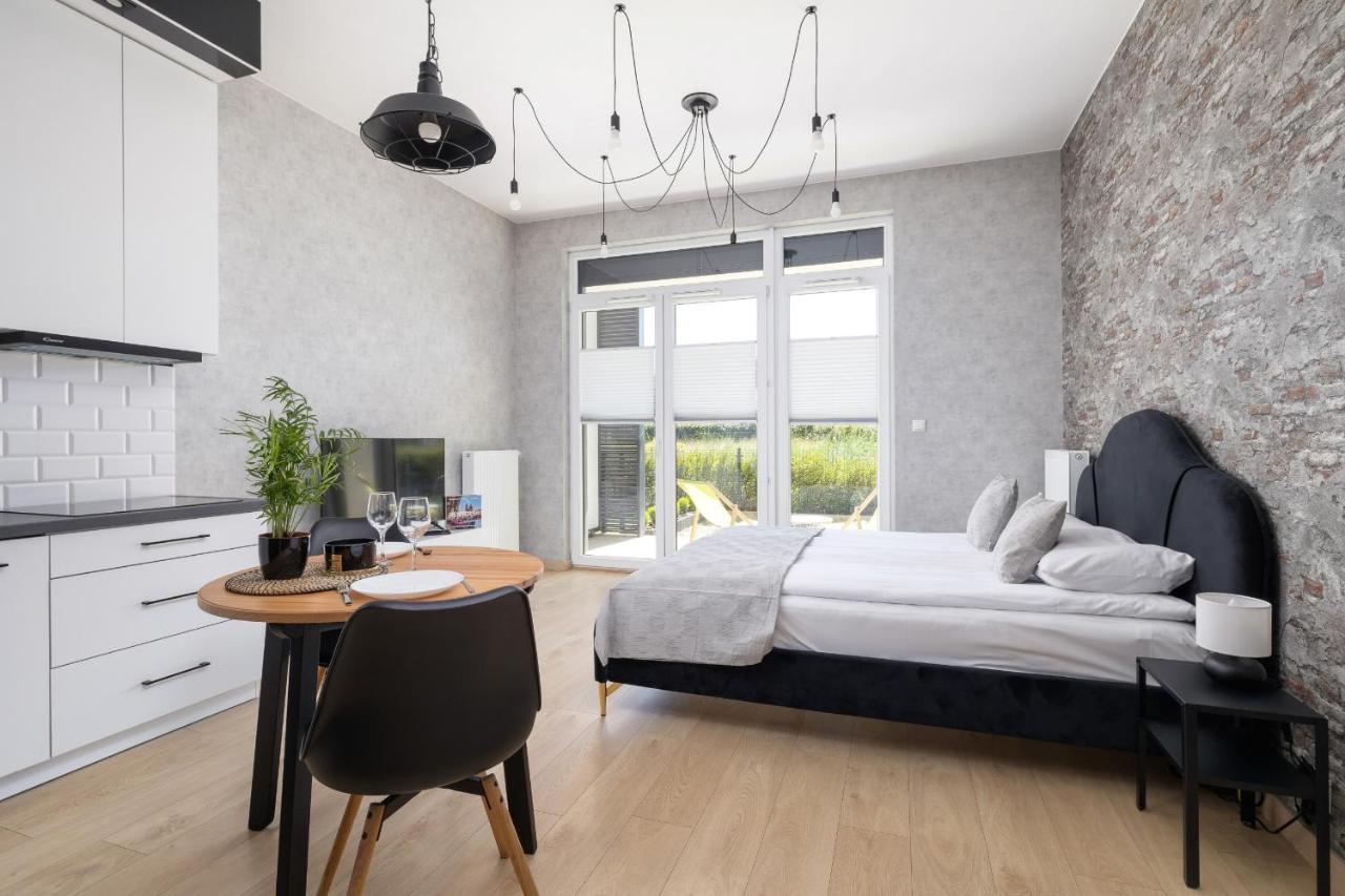 Krakow Studio With Parking & Terrace Near Zalew Bagry By Renters Prestige Екстер'єр фото
