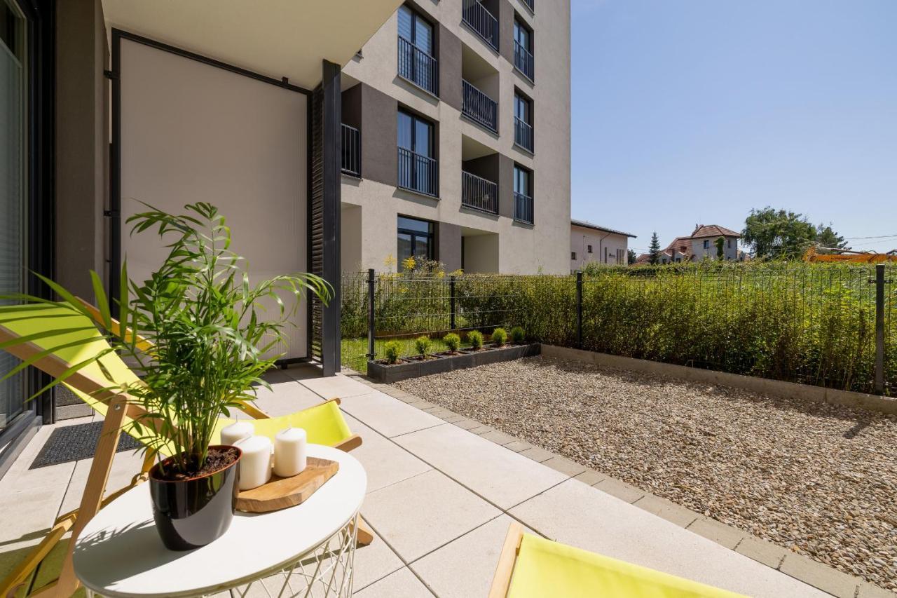 Krakow Studio With Parking & Terrace Near Zalew Bagry By Renters Prestige Екстер'єр фото